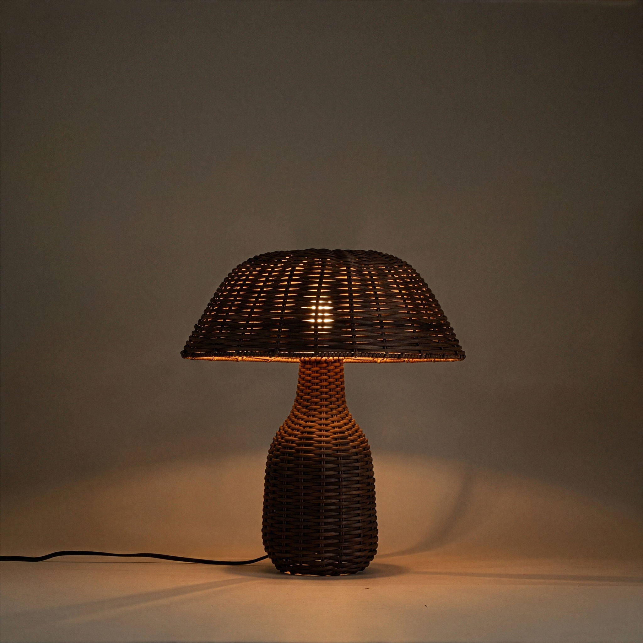 Havana - Rattan Table Lamp