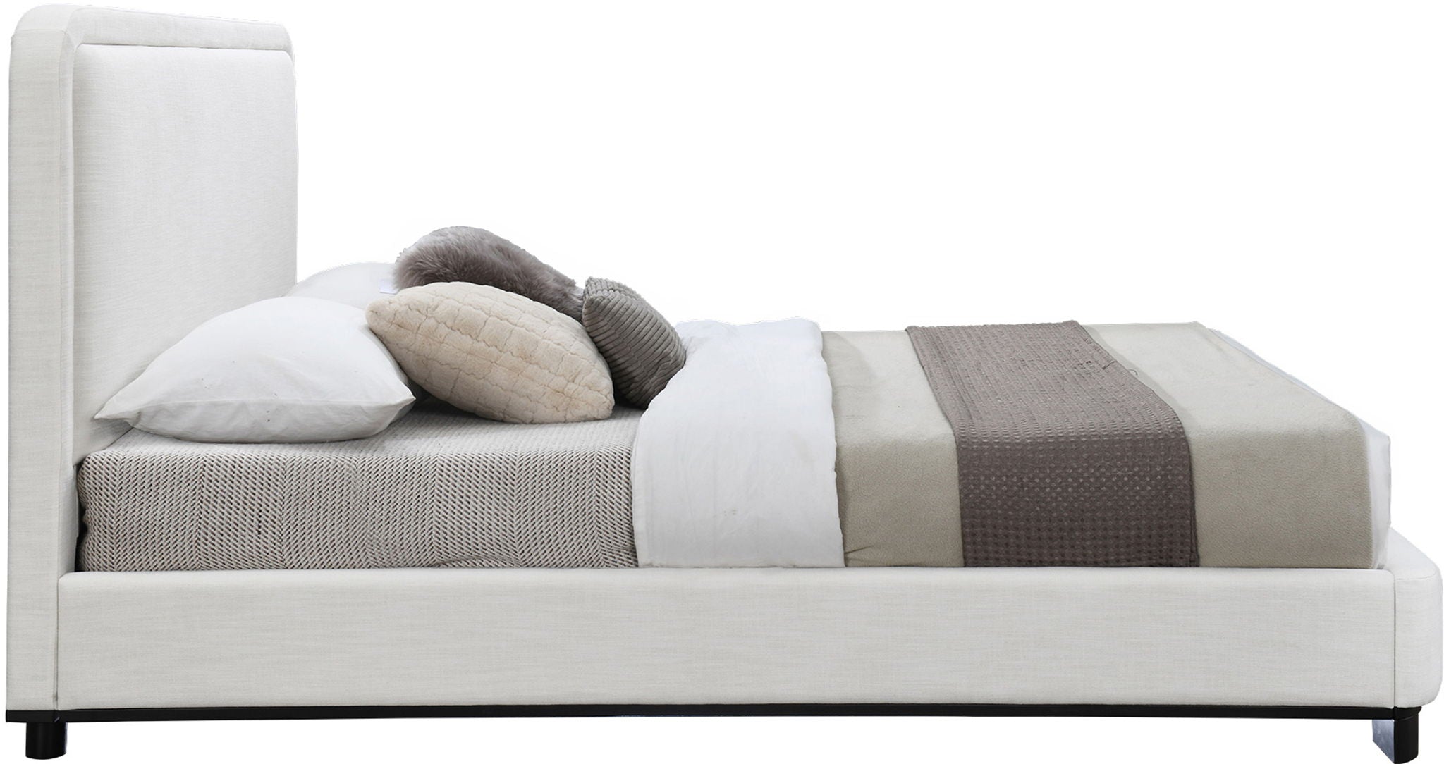 Nolita - Bed With Black Base