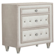 Williams - 3 Drawer Nightstand - Camel