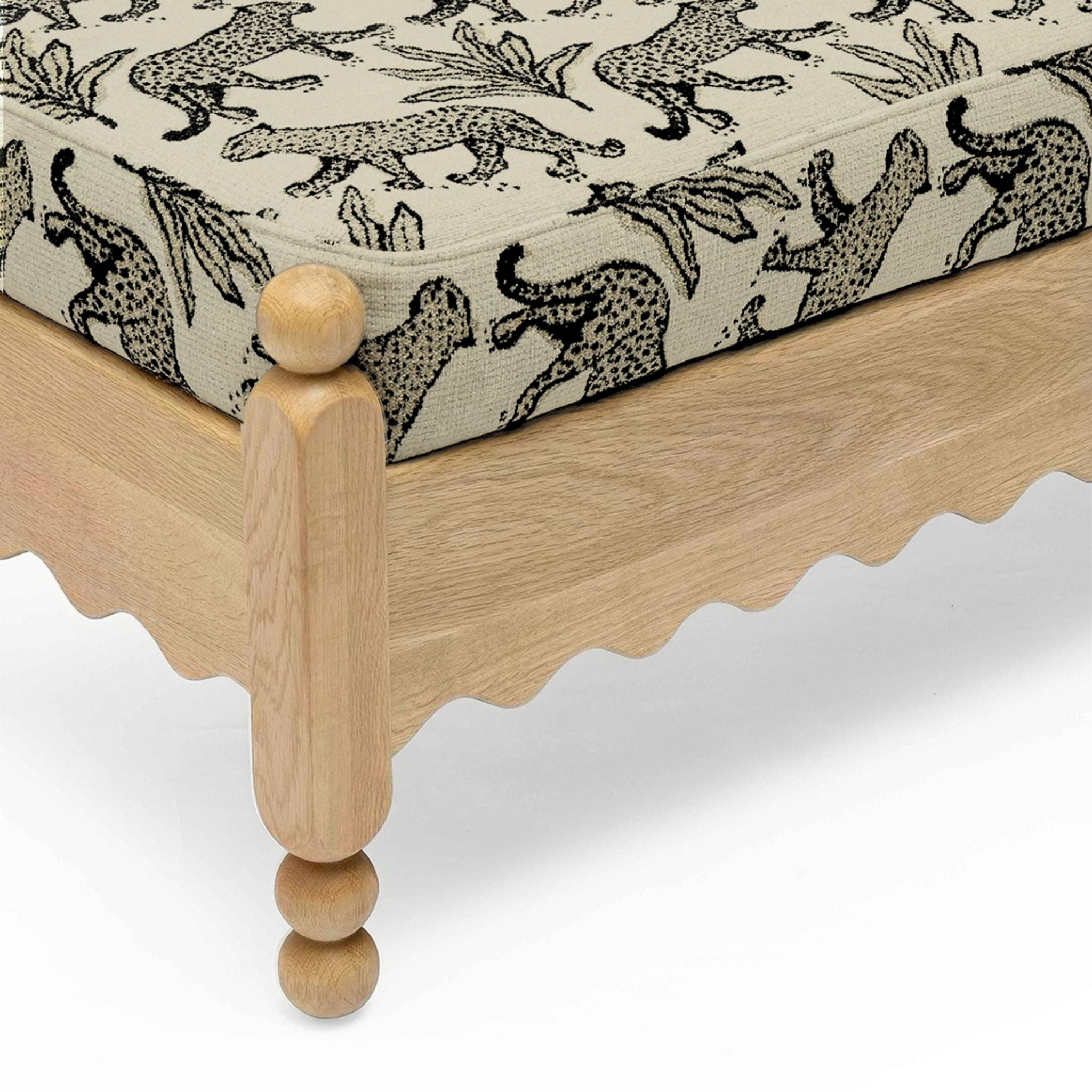 Thelma - Leopard Jacquard Bench