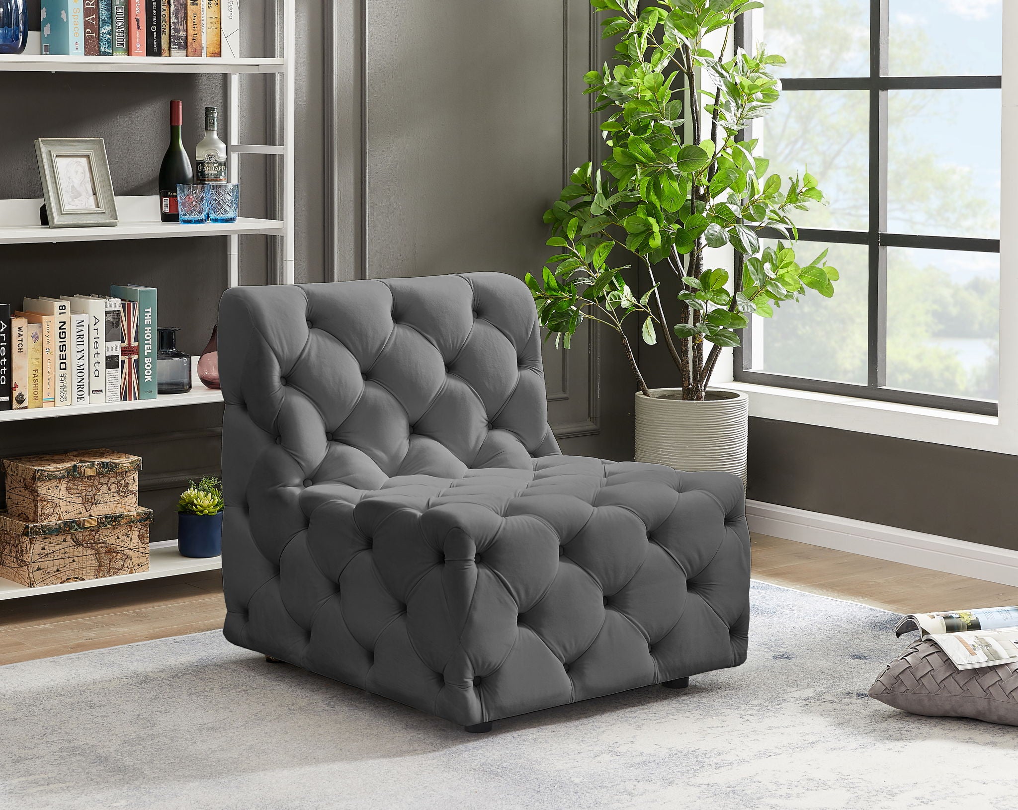 Tuft - Armless Chair