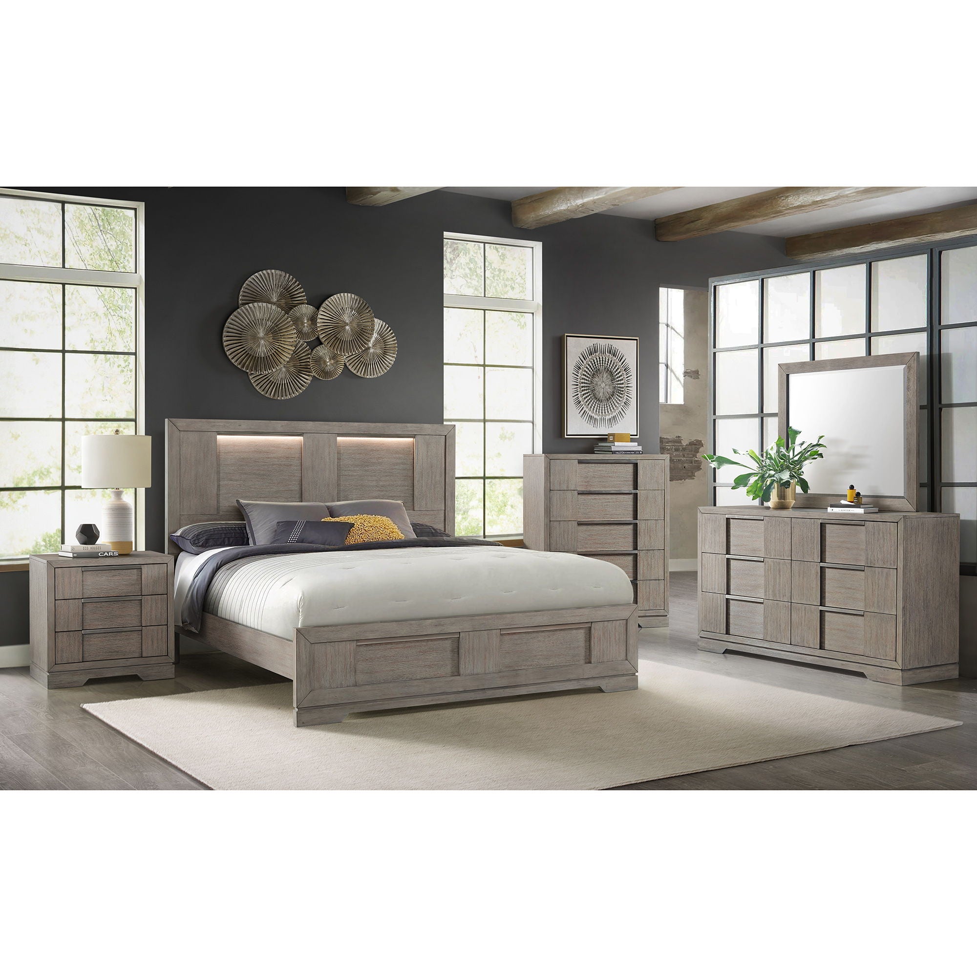 Kelis - 3 Drawer Nightstand With USB - Gray
