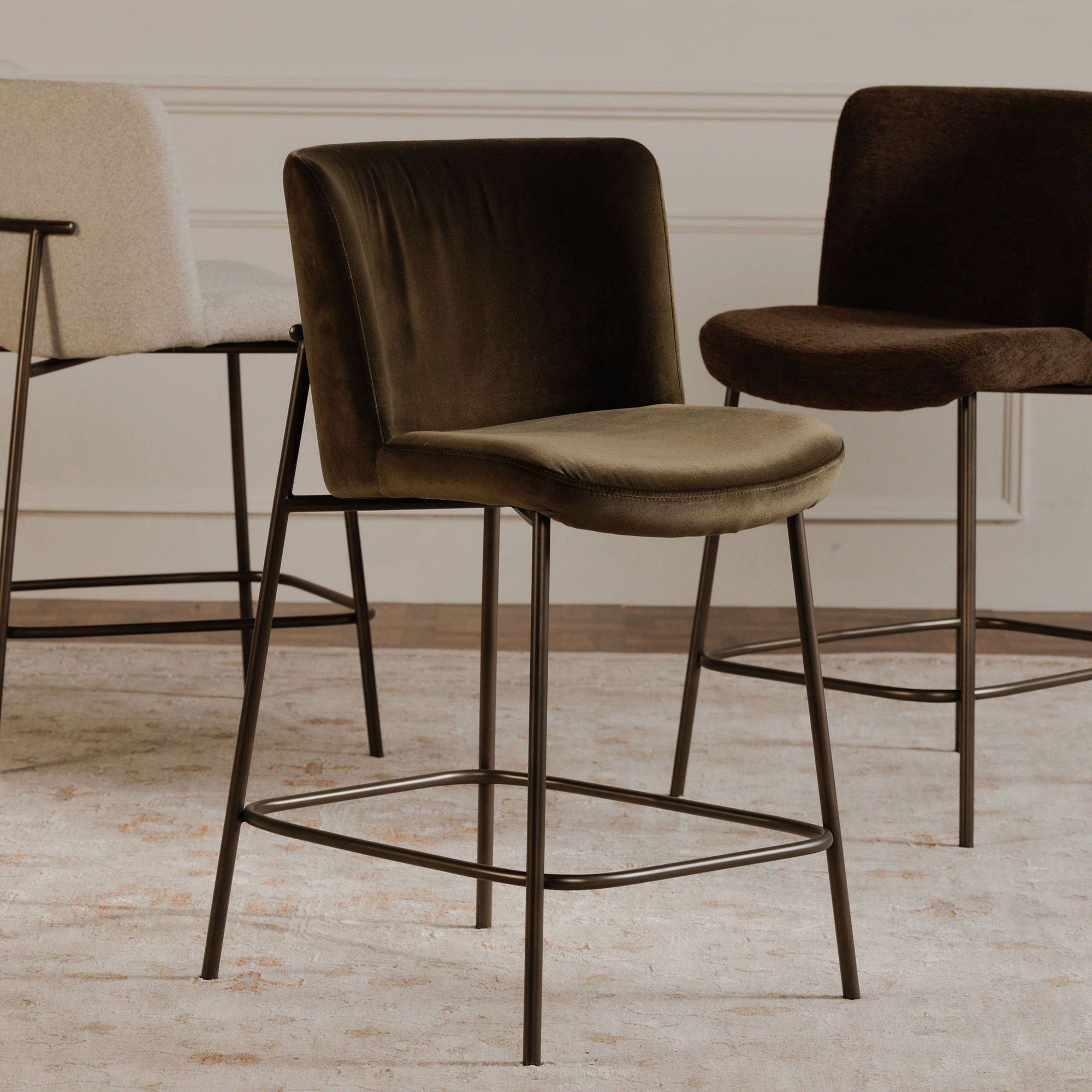 Early - Counter Stool - Beige