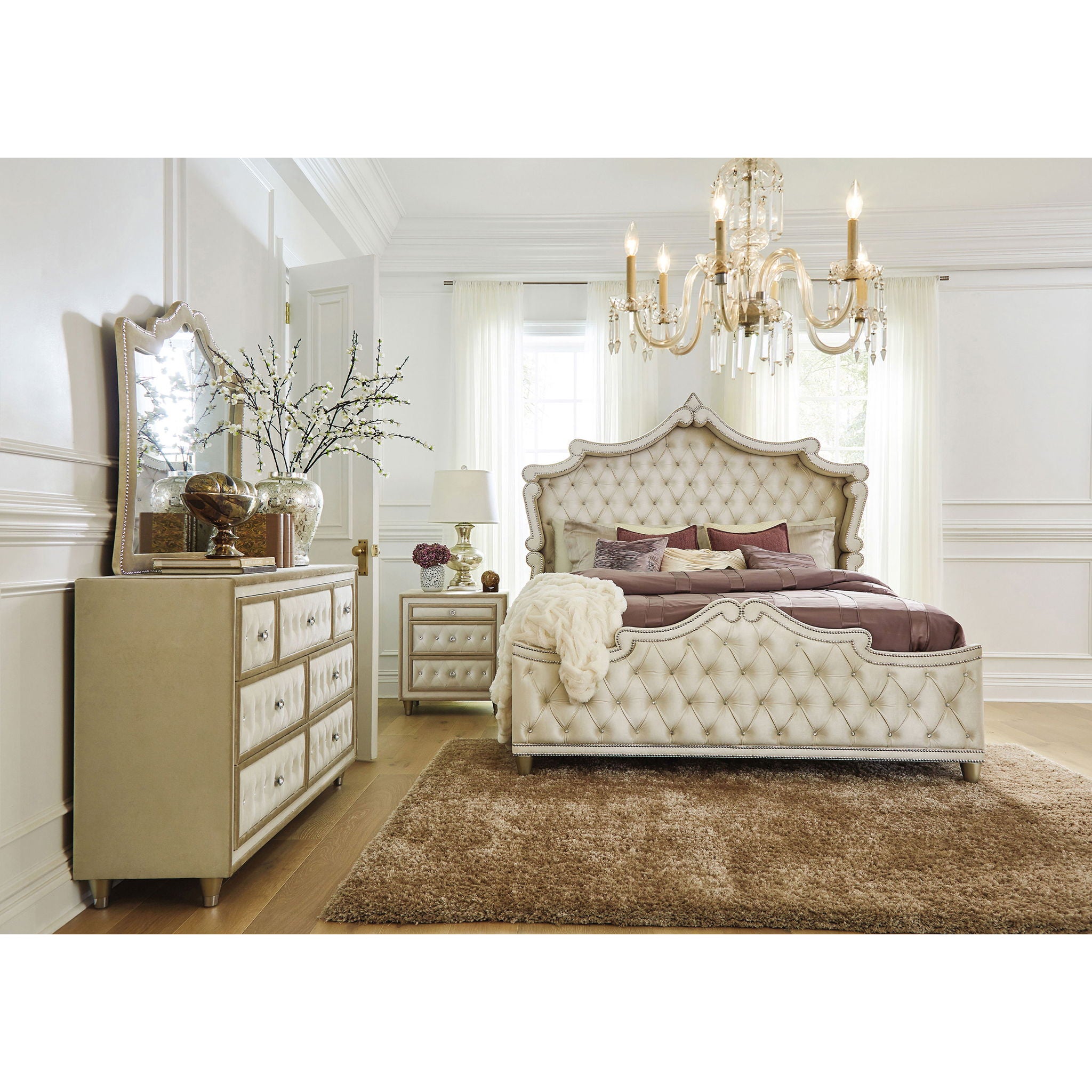 Williams - 7 Drawer Dresser - Camel