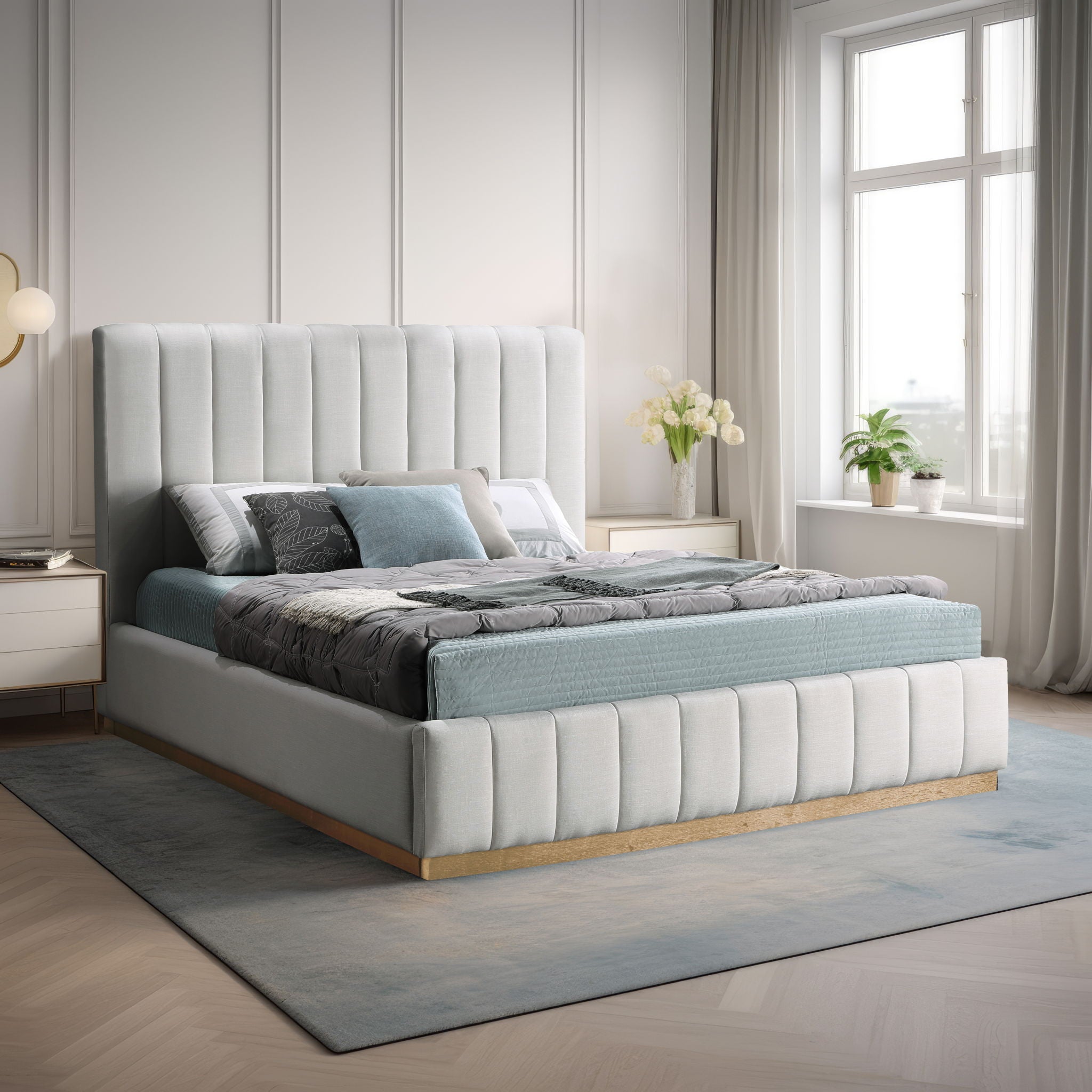 Lucia - Bed