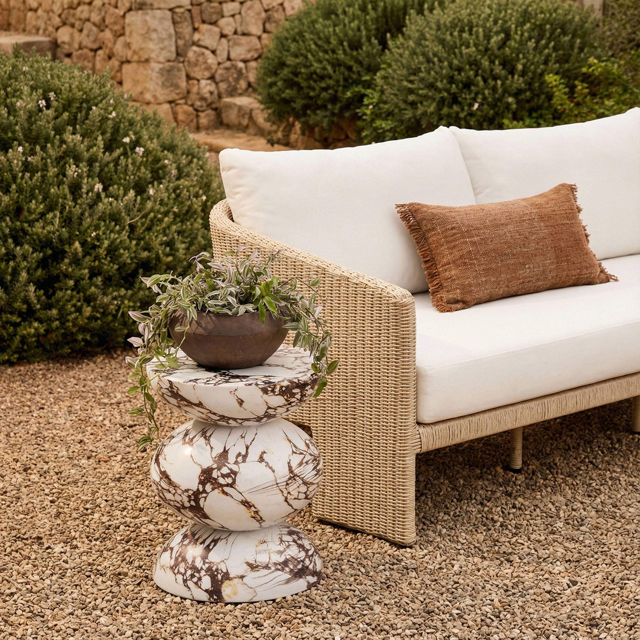 Pia - Indoor / Outdoor Concrete Side Table - Red