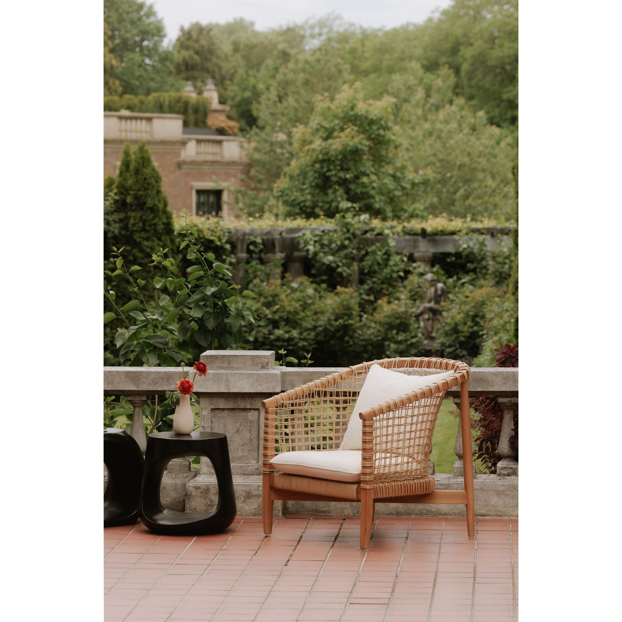 Kuna - Outdoor Lounge Chair - Beige