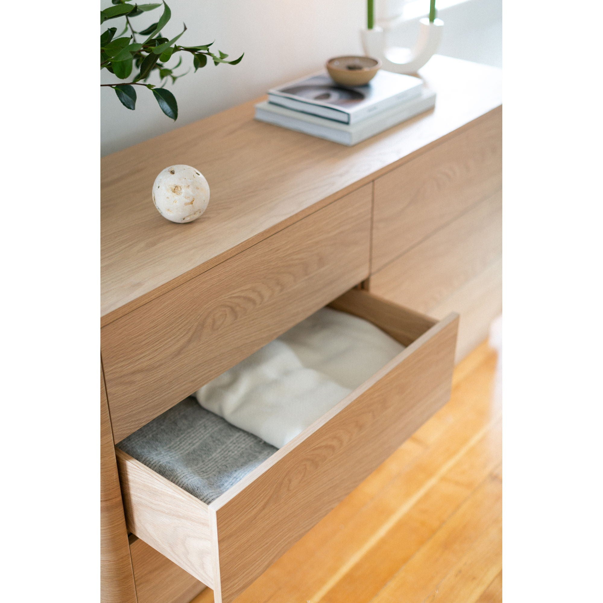 Round Off - Dresser - Beige / Oak