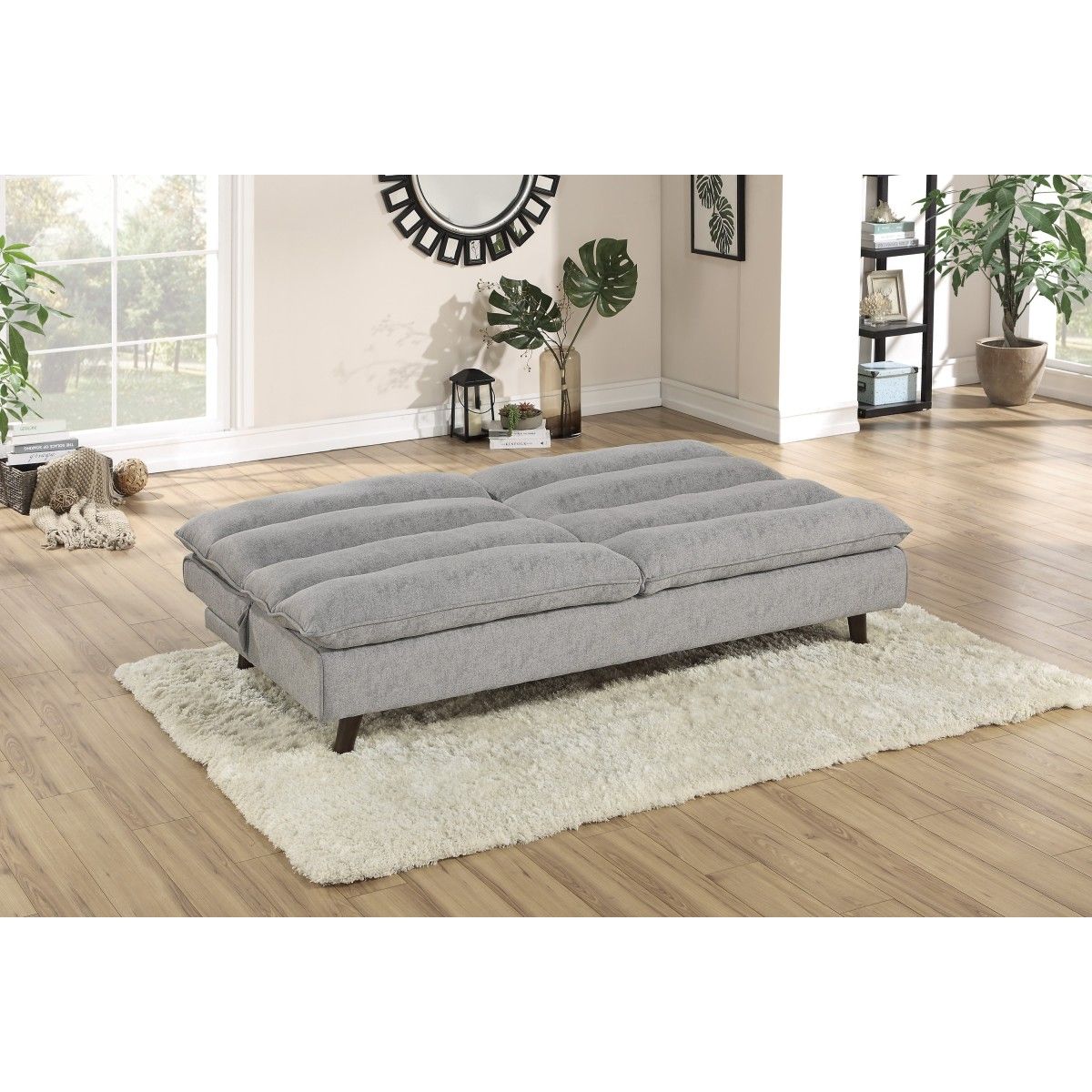 Mackay - Elegant Lounger