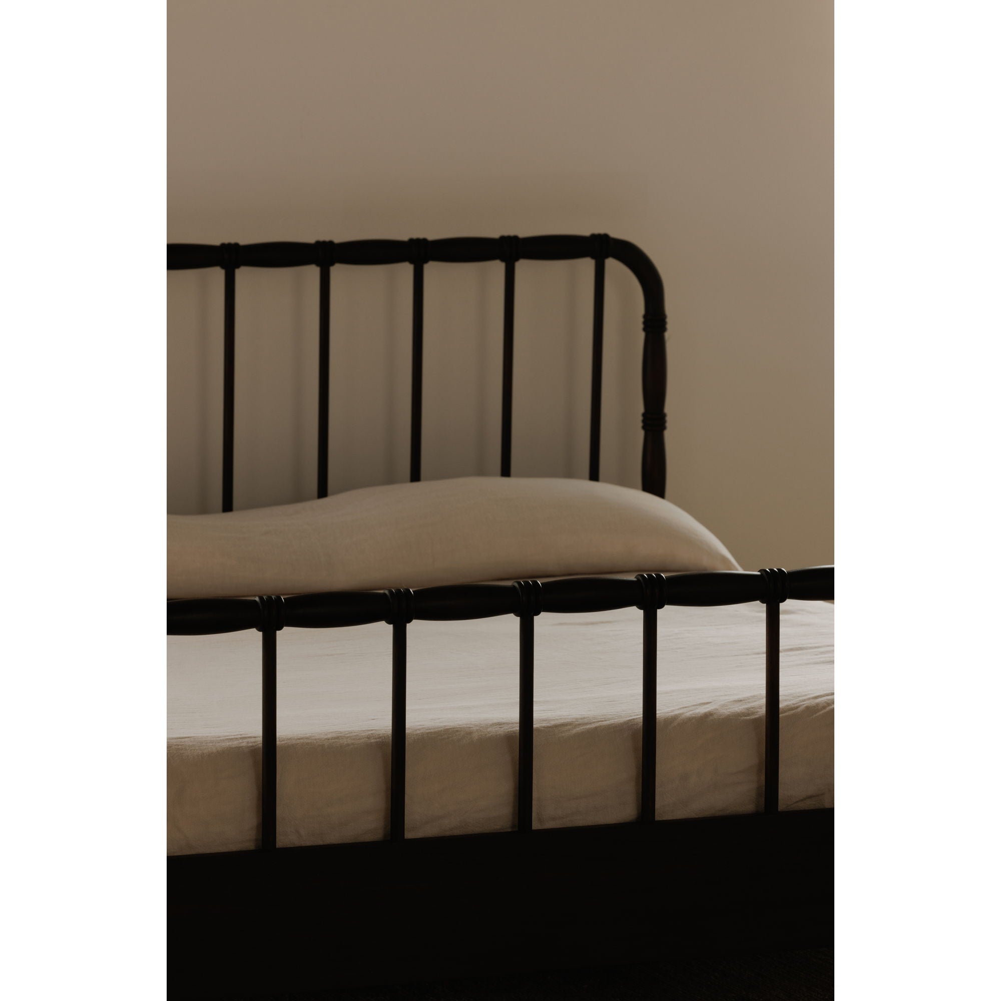 Vivian - King Bed - Dark Brown