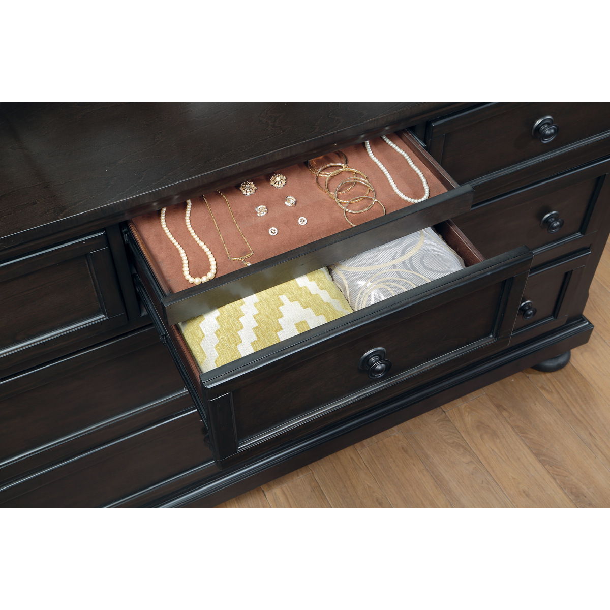 Begonia - Dresser With Hidden Drawer - Grayish Brown