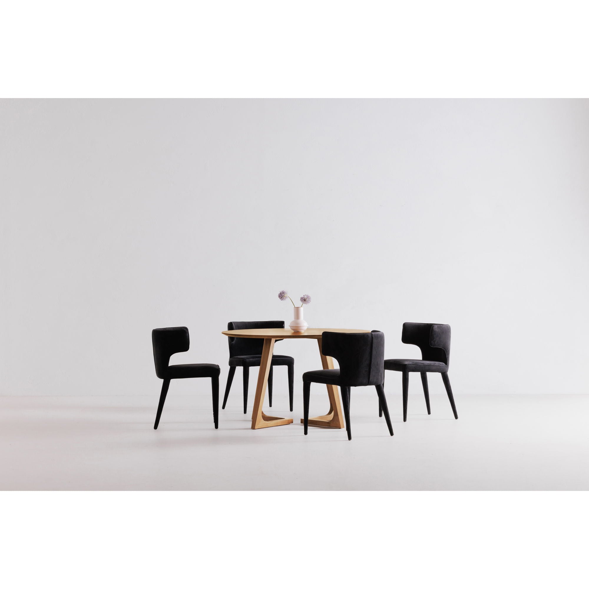 Godenza - Round Dining Table - Light Brown / Oak