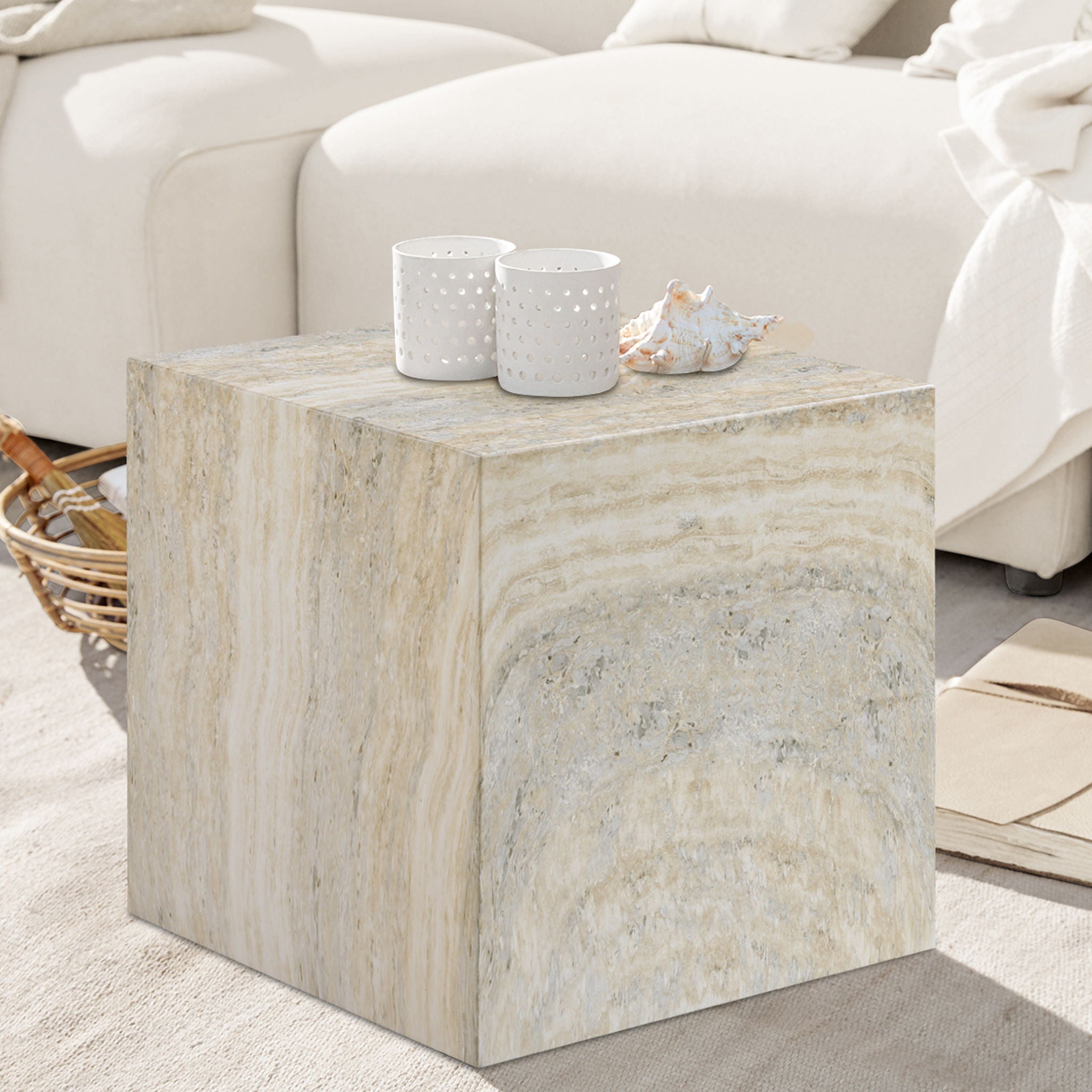 Piazza - Table