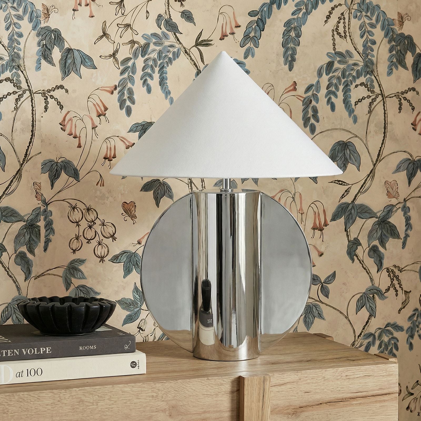 Geo - Semi-Circled Table Lamp - Chrome