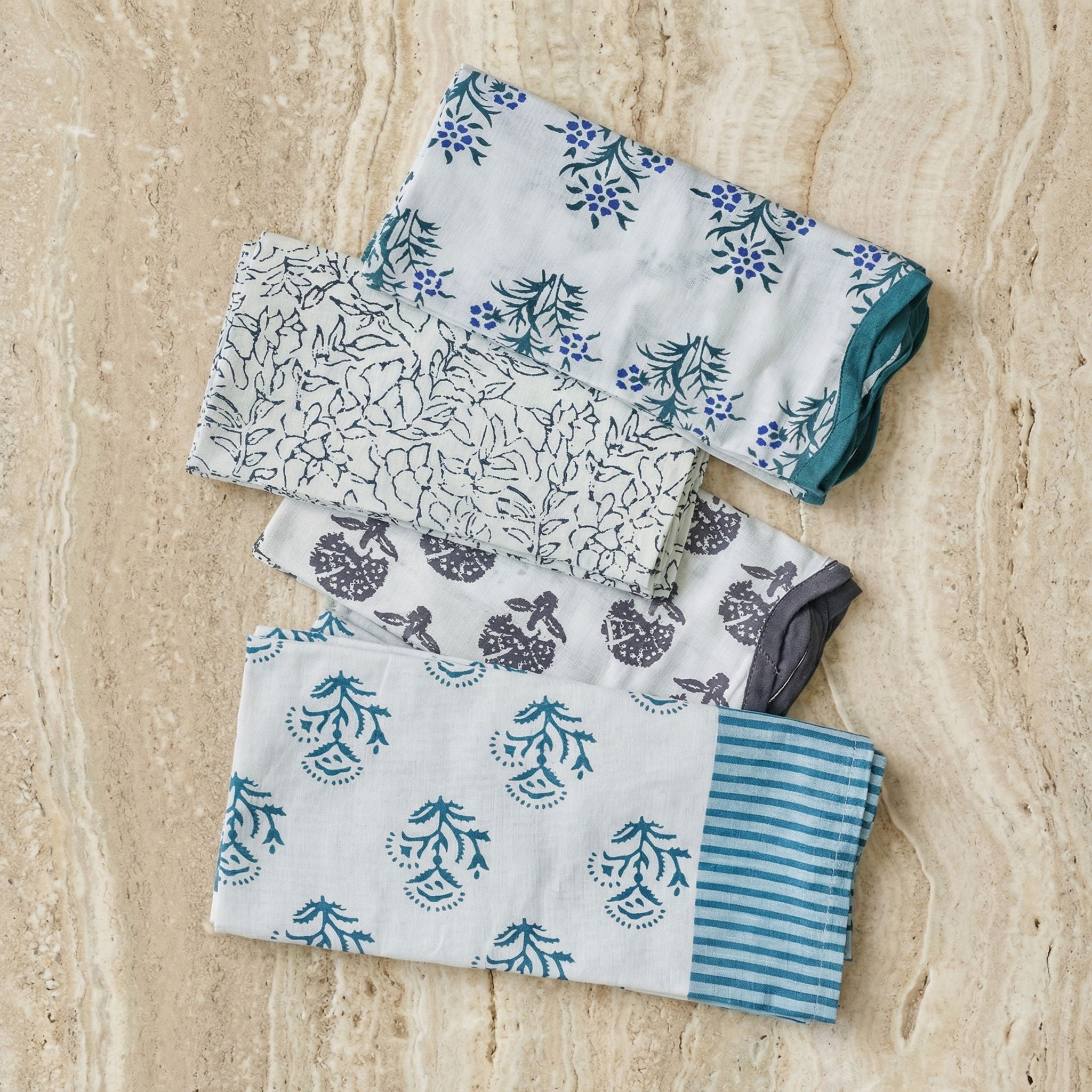 Crissy - Cotton Canvas Printed Napkins (Set of 4) - Blue Vintage Floral