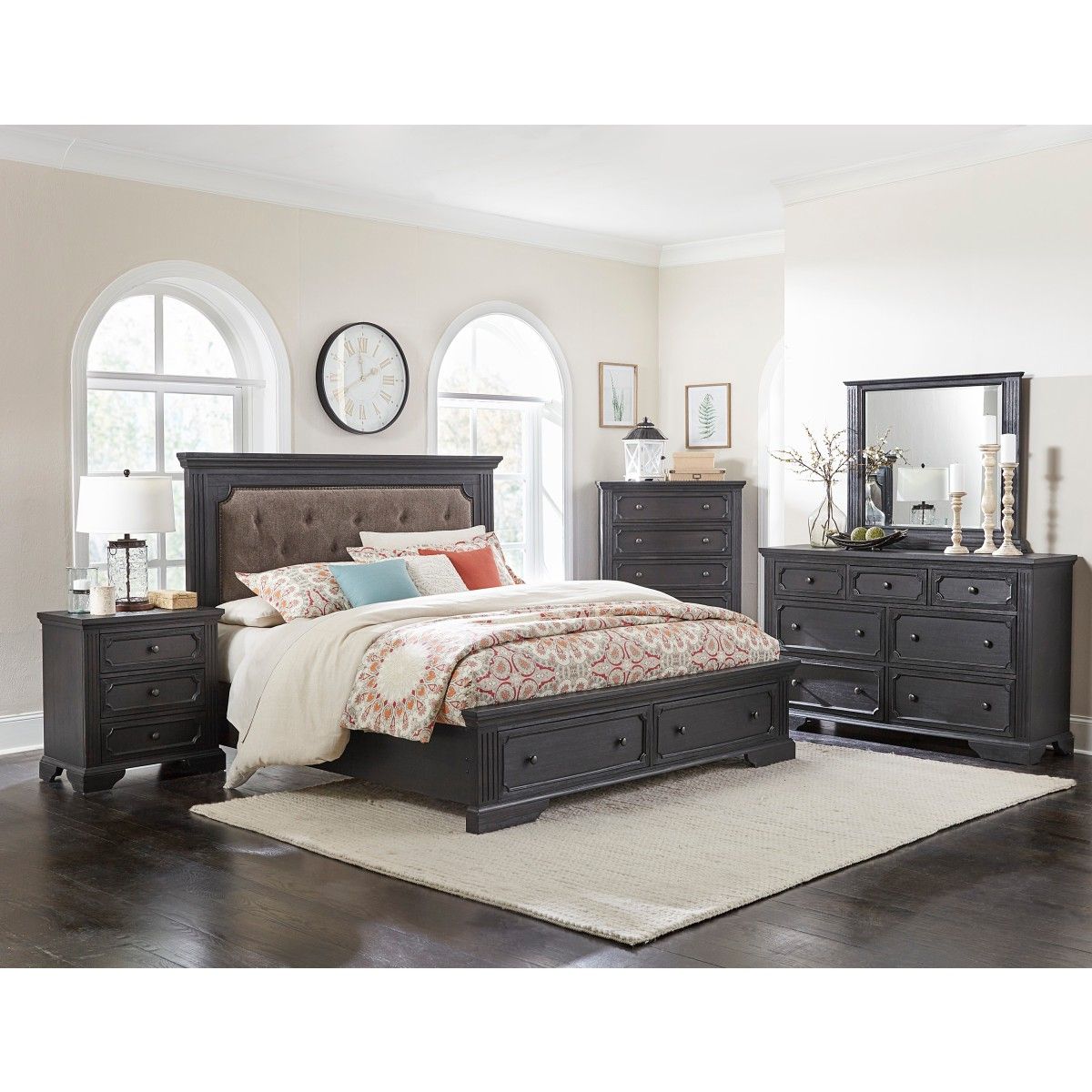 Bolingbrook - Chest - Charcoal